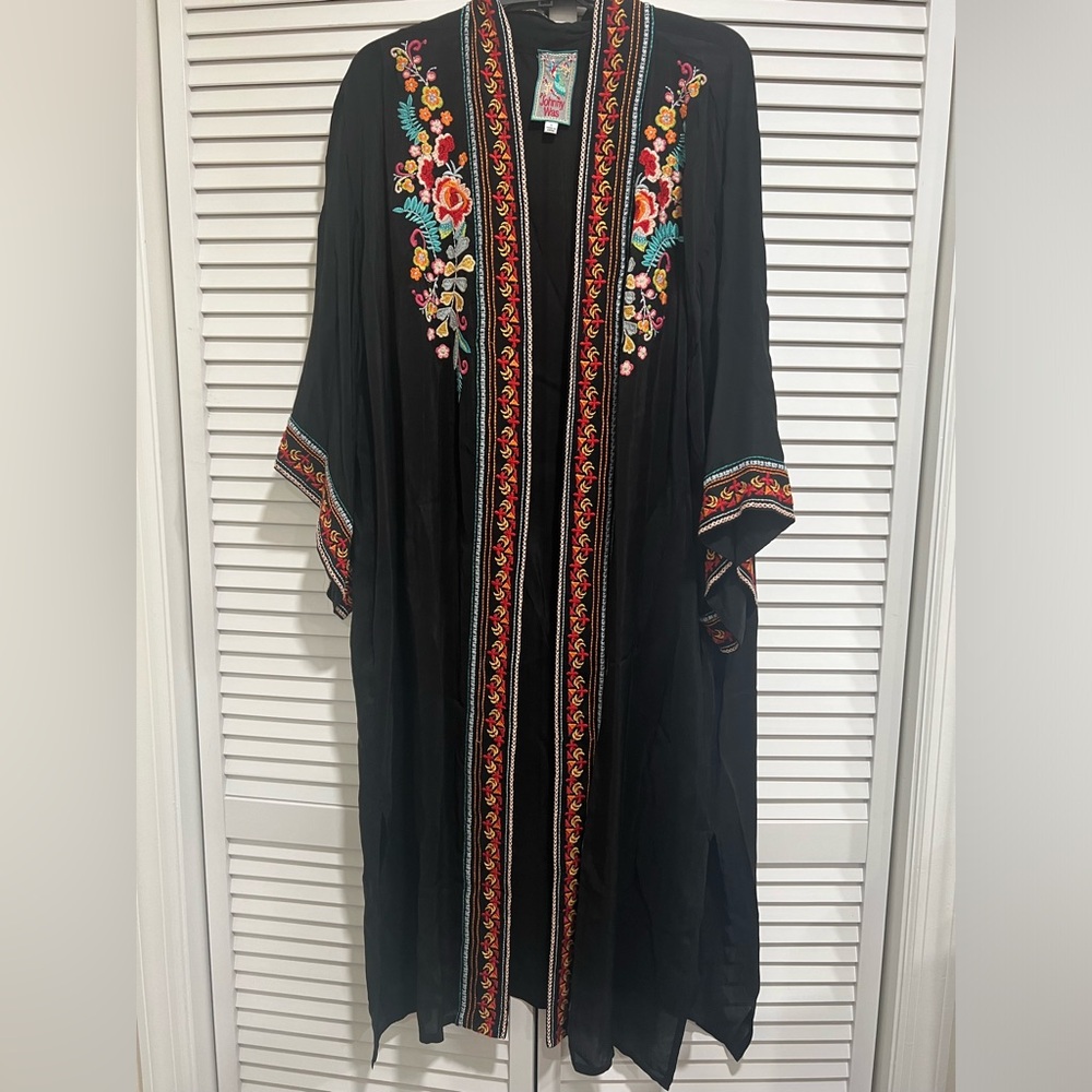 Johnny was embroidered kimono topper jacket large fits xl too